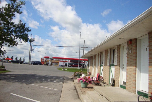 Royal Napanee Inn image 4